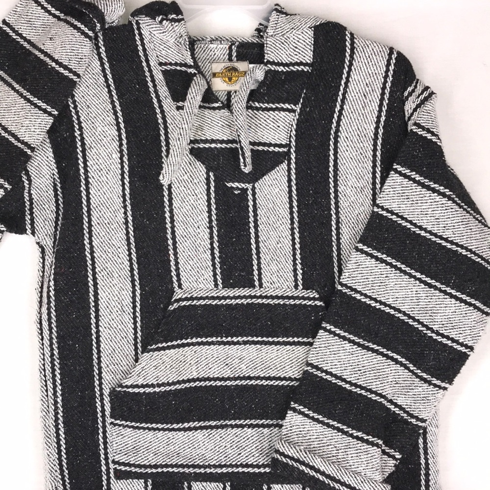 Earth Ragz Baja hoodie/ Drug rug size M EUC